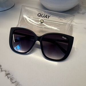 Quay Ever After black matte